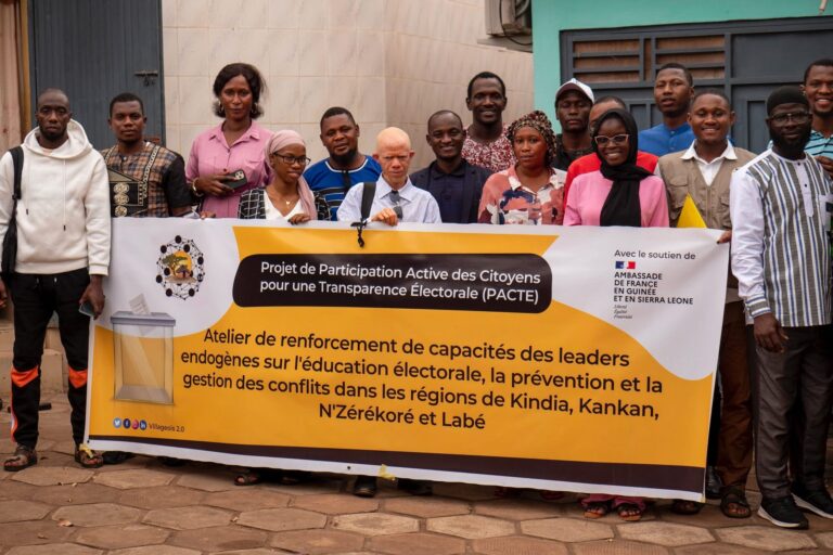 Éducation électorale et lutte contre la désinformation en Guinée : l’Association Villageois 2.0 forme 60 leaders endogènes à Kindia, Kankan, N’Zérékoré et Labé